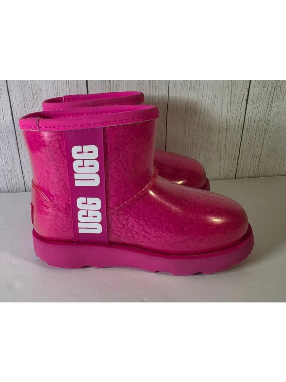 UGG CLASSIC CLEAR MINI PINK WATERPROOF BOOTS TODDLER GIRLS SIZE 10 RAIN SNOW